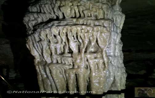 Picture of a stalagtite in Mammoth Cave National Park