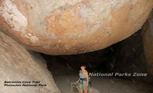Picture of a huge boulder wedged in a crevice in Pinnacles National Park's Balconie Cave hike